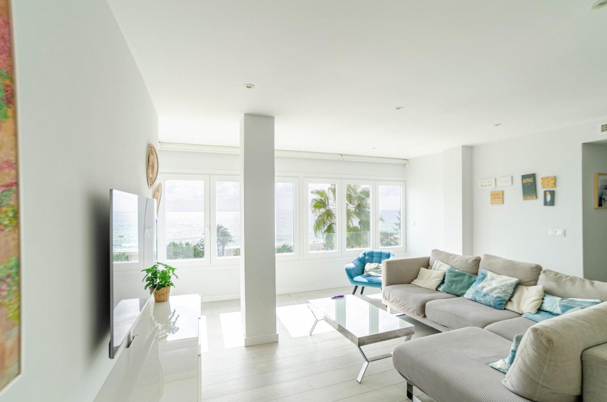 A&C Vistas Al Mar Luxury Daire Torre Del Mar Dış mekan fotoğraf