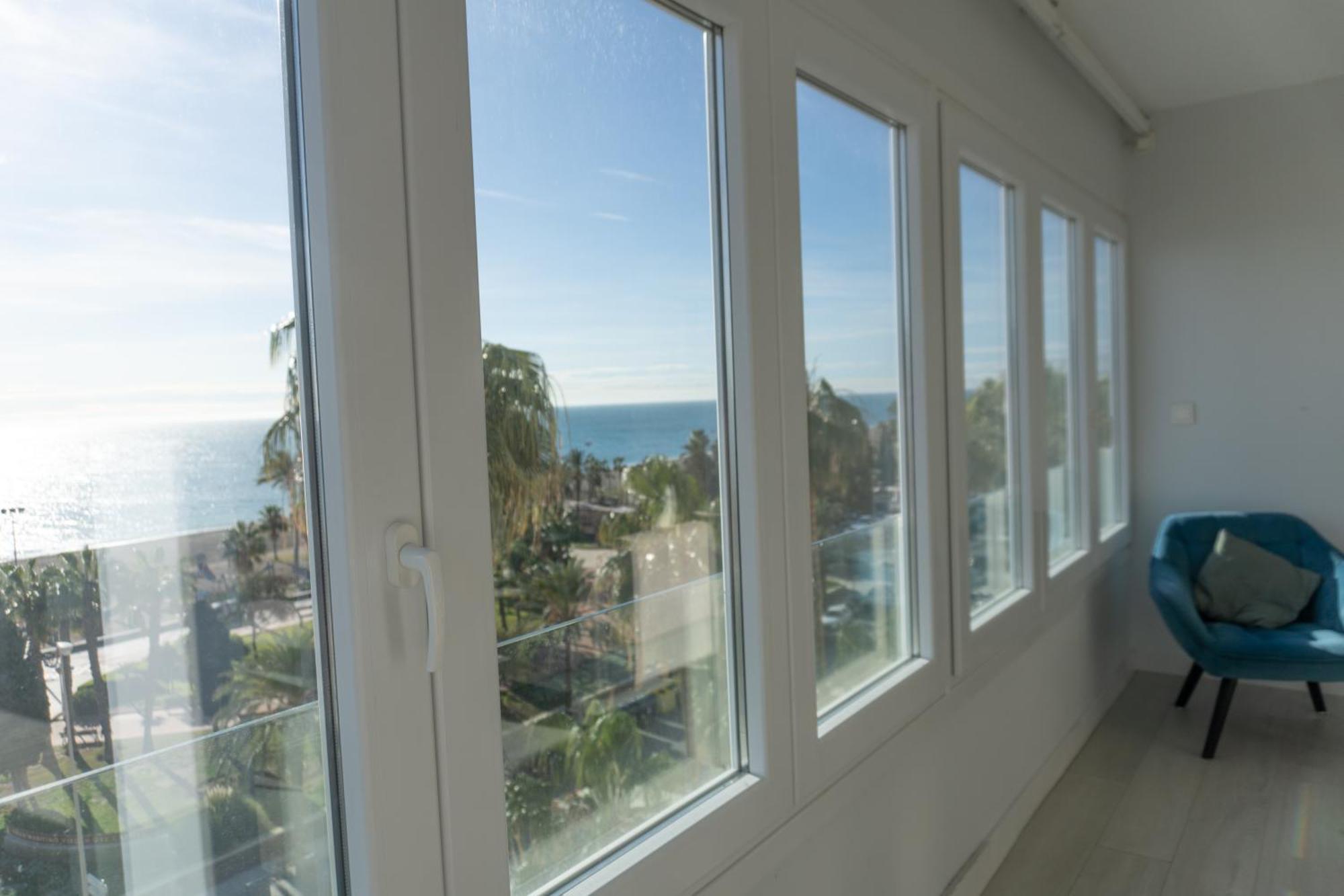 A&C Vistas Al Mar Luxury Daire Torre Del Mar Dış mekan fotoğraf